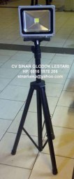Tiang Tripod + Lampu Sorot Led 50 watt